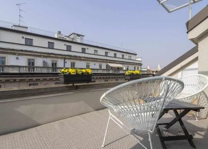 Duomo With Lovely Terrace Daire